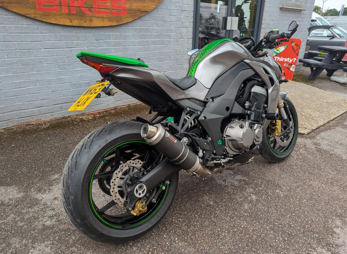 Kawasaki Z1000 Special Edition