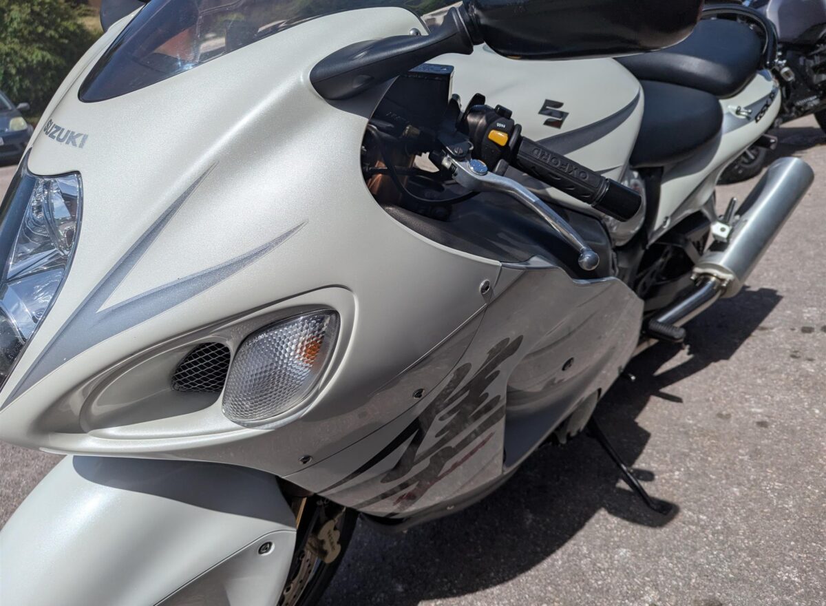 Suzuki GSX1300R Hayabusa