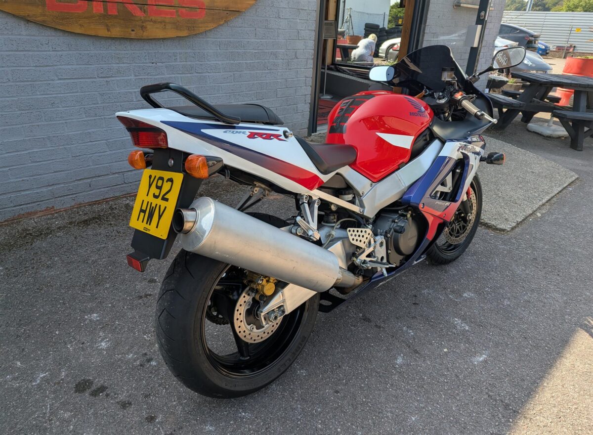 Honda CBR900 Fireblade