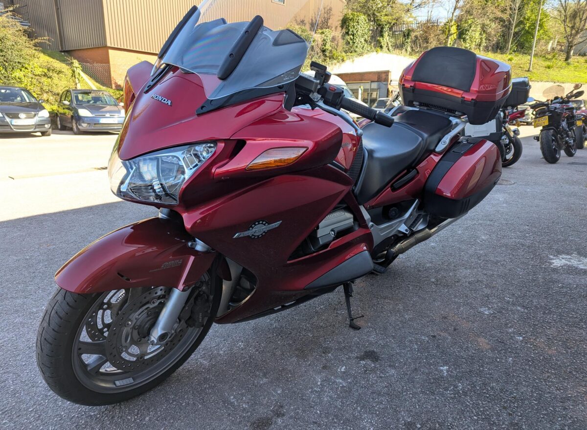 Honda ST1300 Pan European