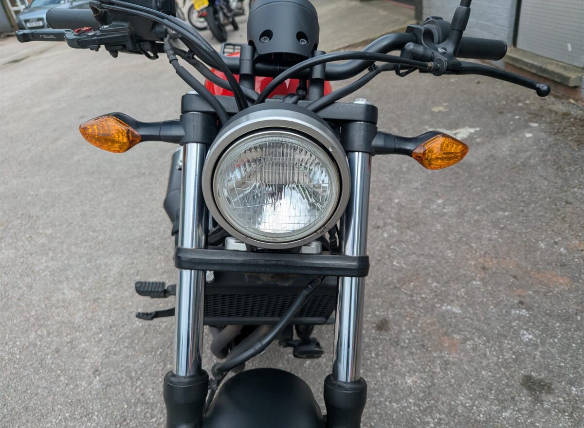Honda CMX500 Rebel