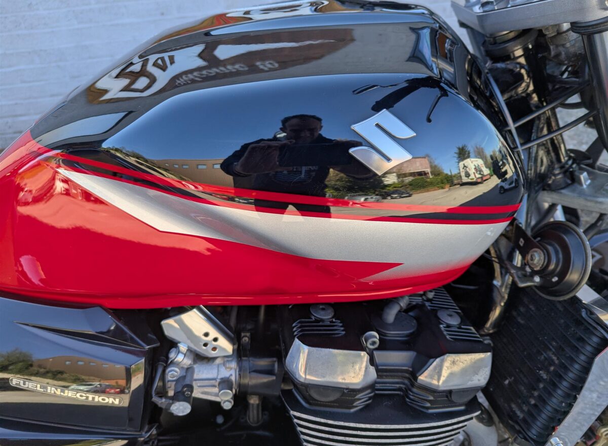 Suzuki GSX1400 K5