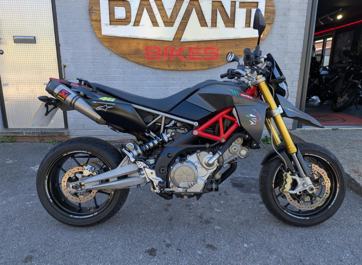 Aprilia Dorsoduro Factory