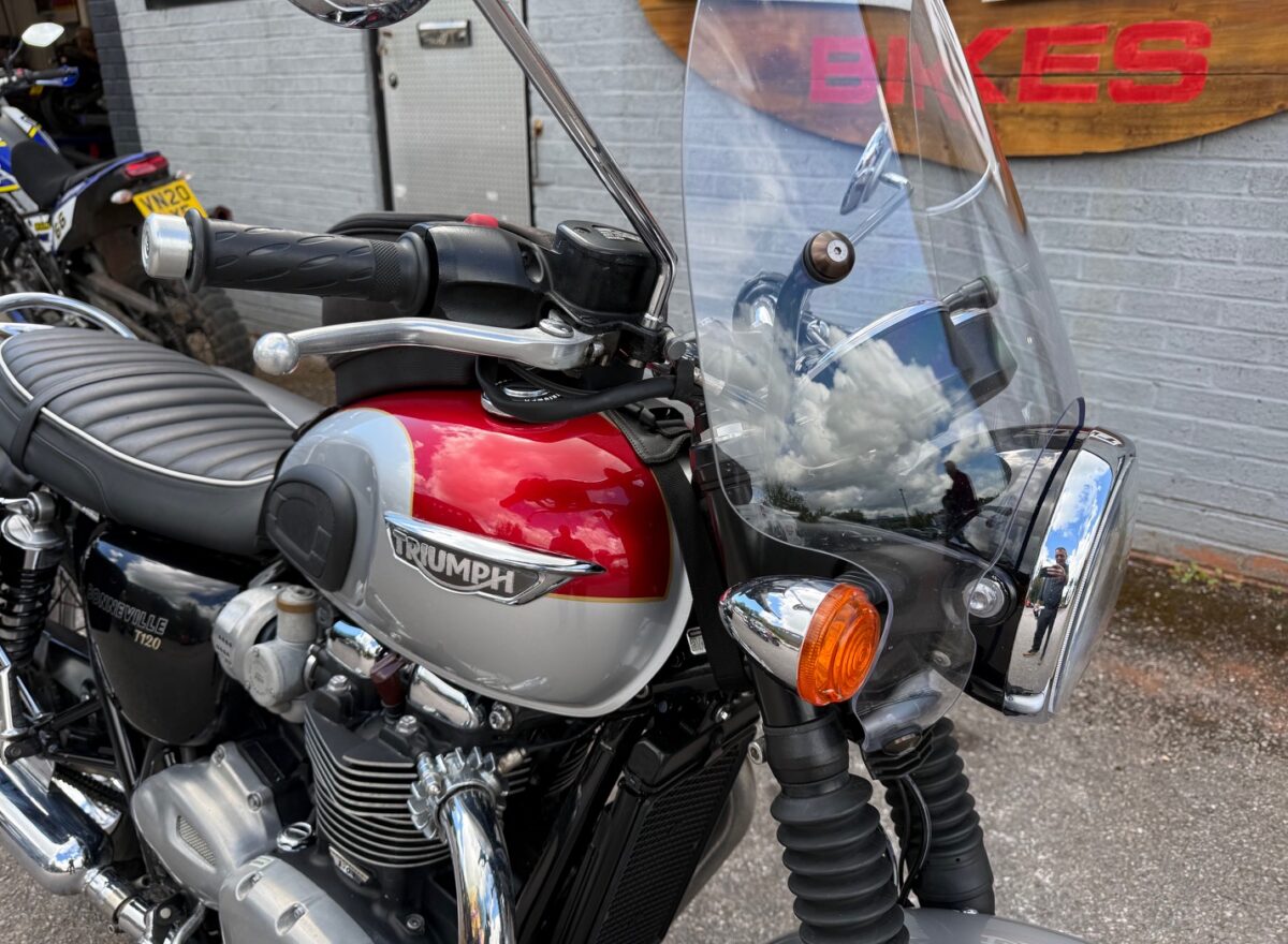 Triumph Bonneville T120