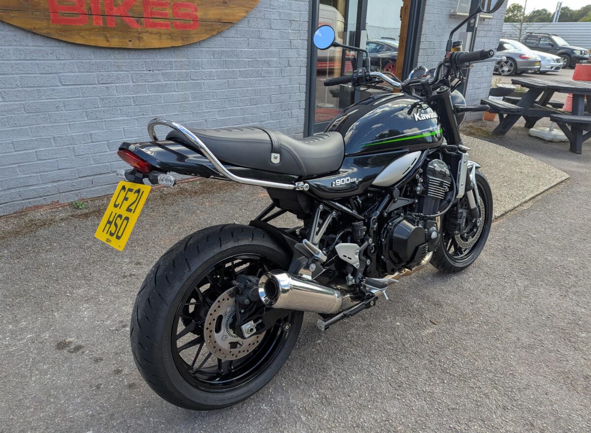 Kawasaki Z900 RS
