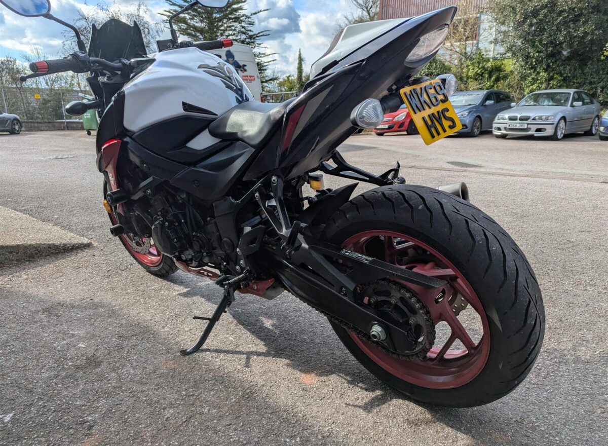 Suzuki GSXS 750Z