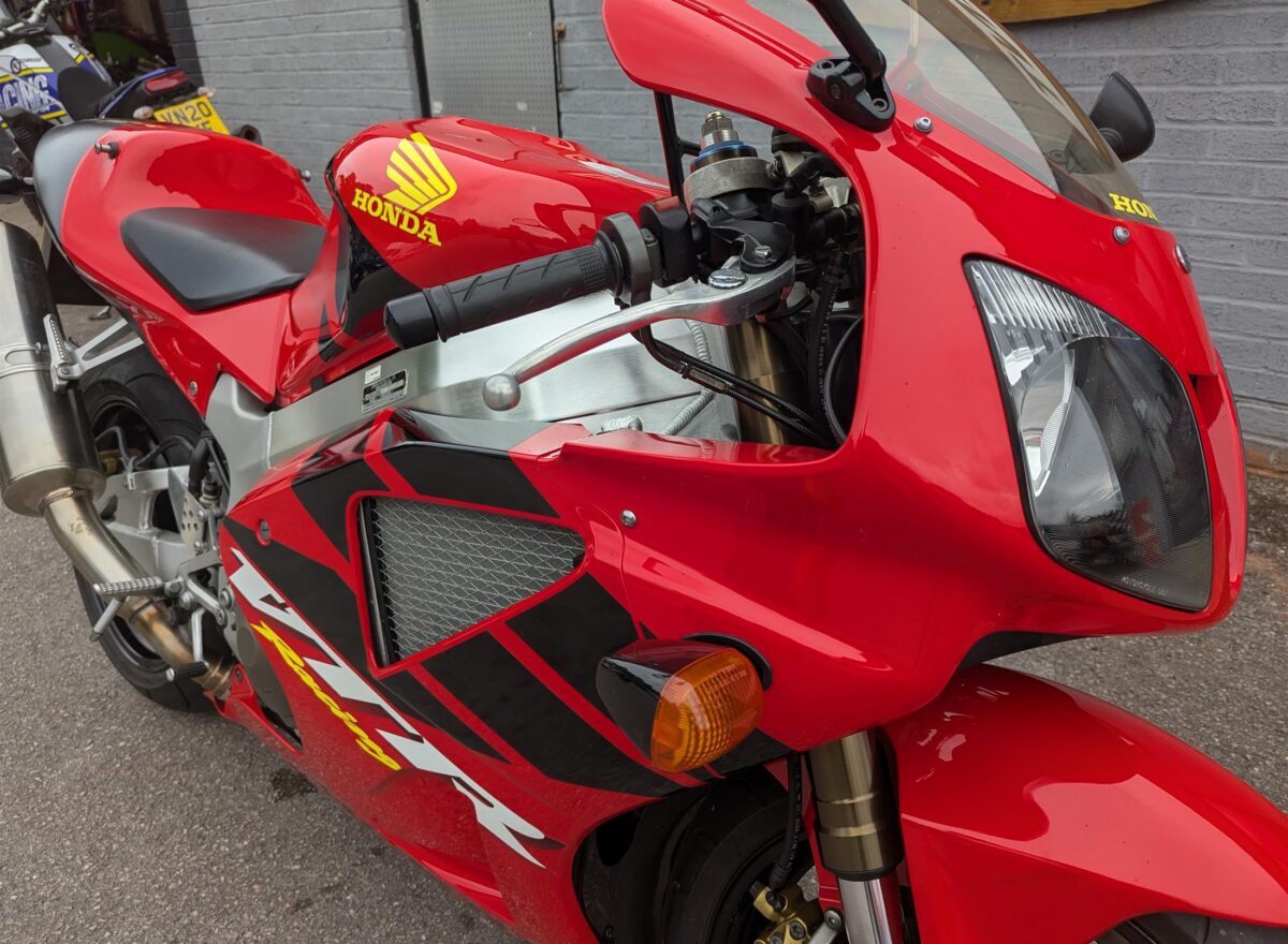 Honda VTR1000 SP-Y