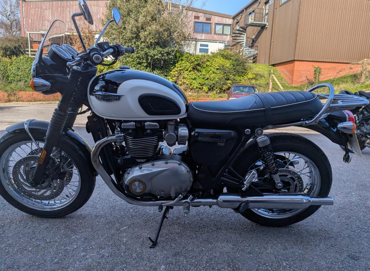 Triumph Bonneville T120