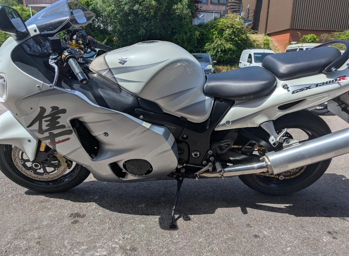 Suzuki GSX1300R Hayabusa