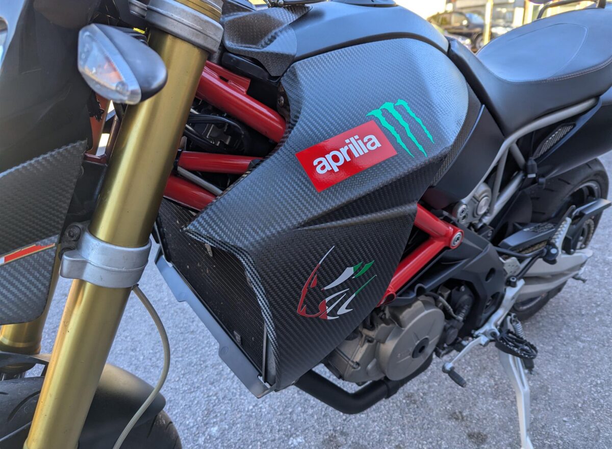 Aprilia Dorsoduro Factory
