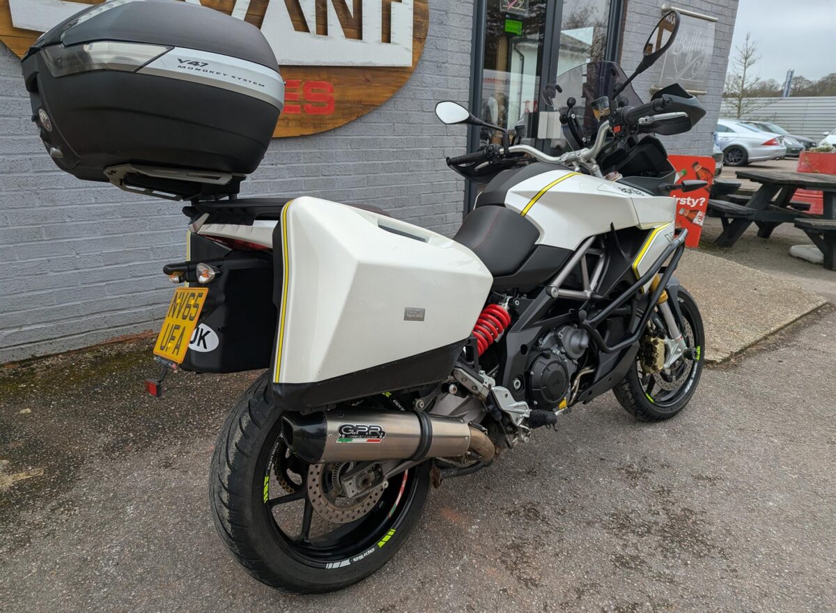 Aprilia Caponord 1200
